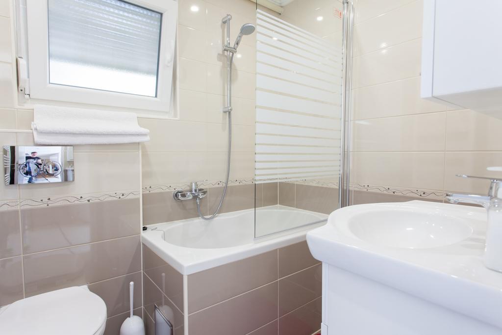 Apartment Marija ซาเกร็บ ภายนอก รูปภาพ